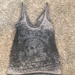 Chaser grateful dead tank size small